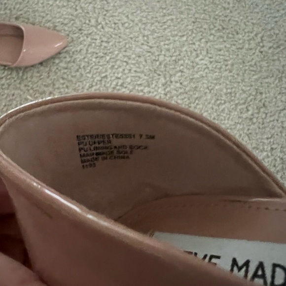 Nude Steve Madden flats - Picture 3 of 3